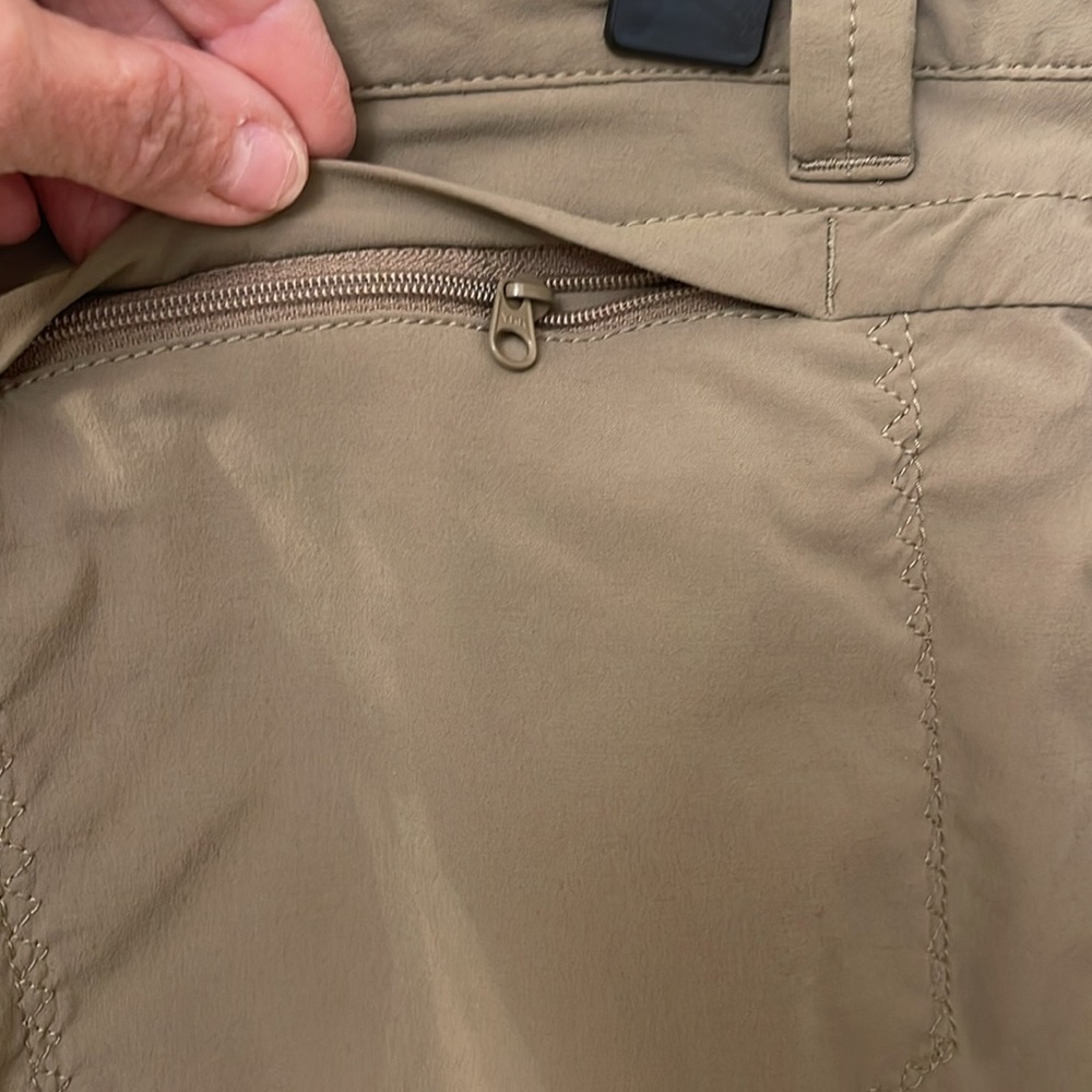 EDDIE BAUER hiking Skort/ pockets with zipper back, front pockets/ lining - Picture 7 of 9